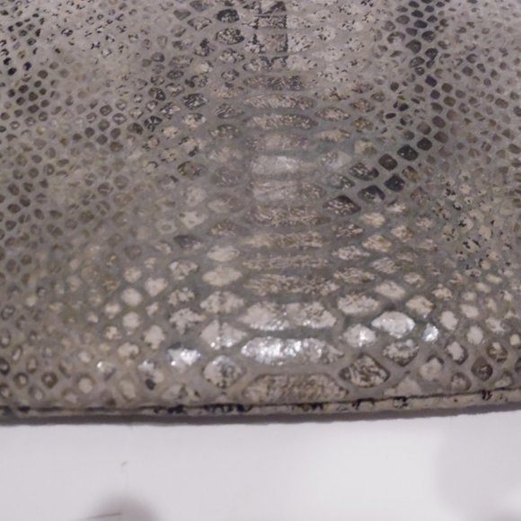 LOT 2: Elliot Lucca Rojo‎ Snakeskin Logo Crossbody Wristlet Bag Purse Wallet - Picture 7 of 10